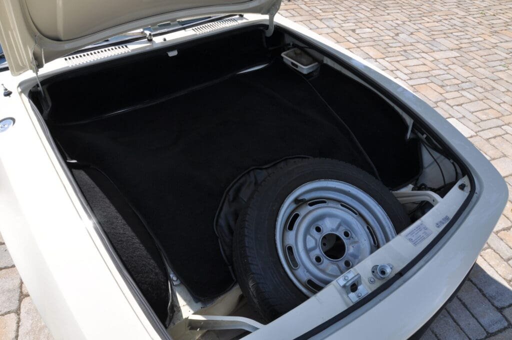 Volkswagen SP2 under the hood