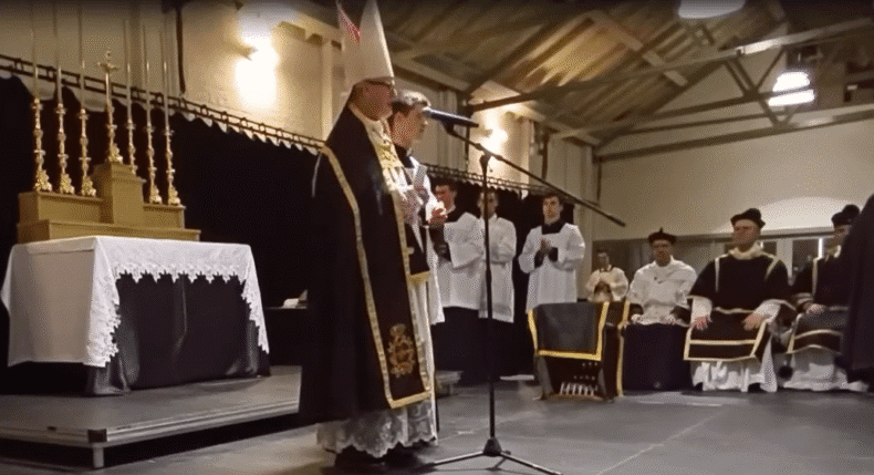 Bishop Paul Morgan officiates at Bishop Williamson's funeral