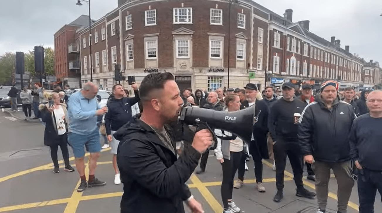 Police debunk rumours as Danny Tommo whips up disorder in Epsom